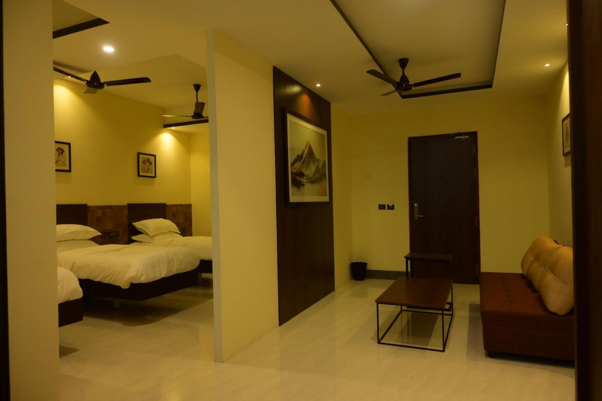La Grande Suite Karaikal Buitenkant foto