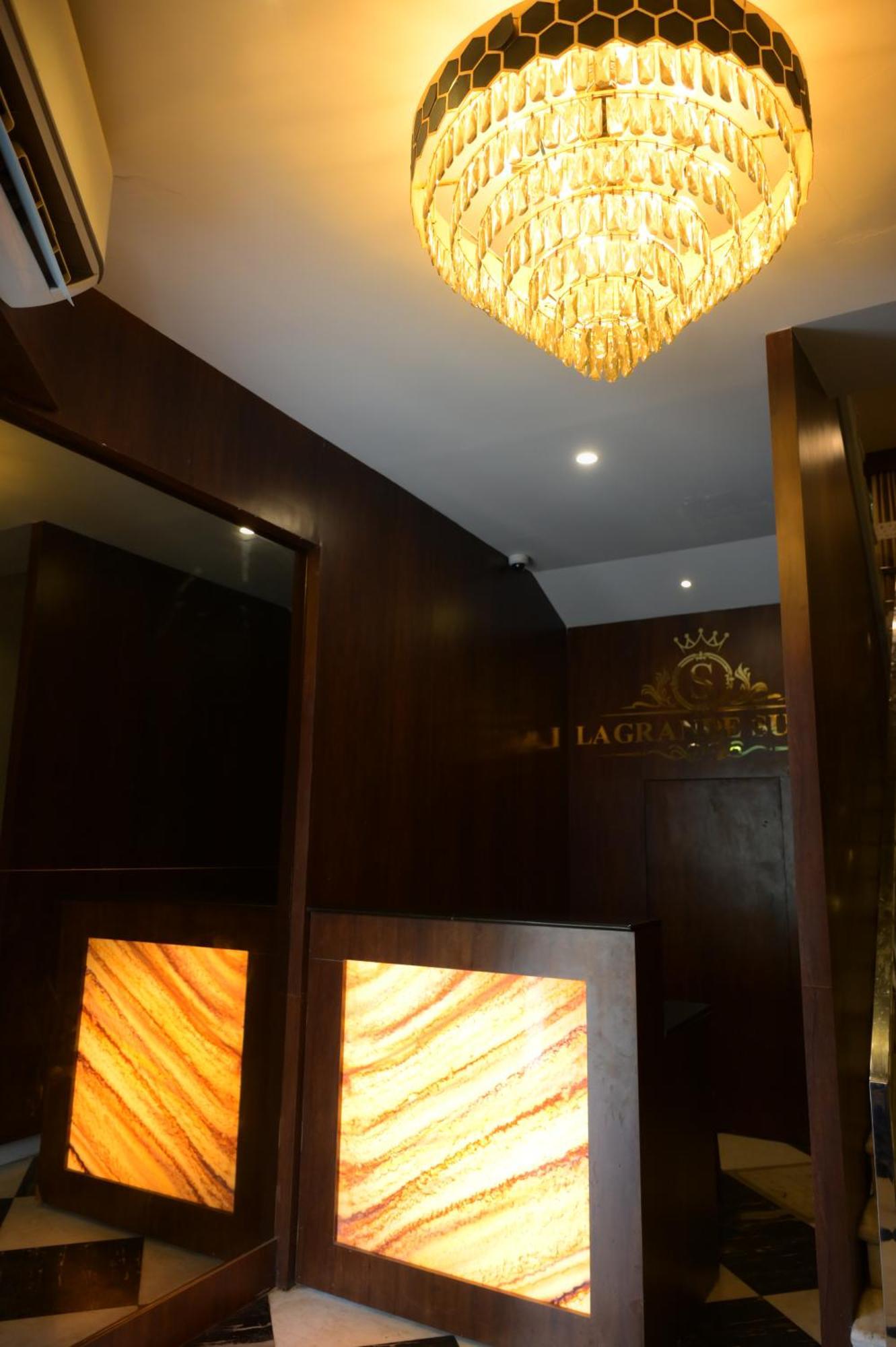La Grande Suite Karaikal Buitenkant foto