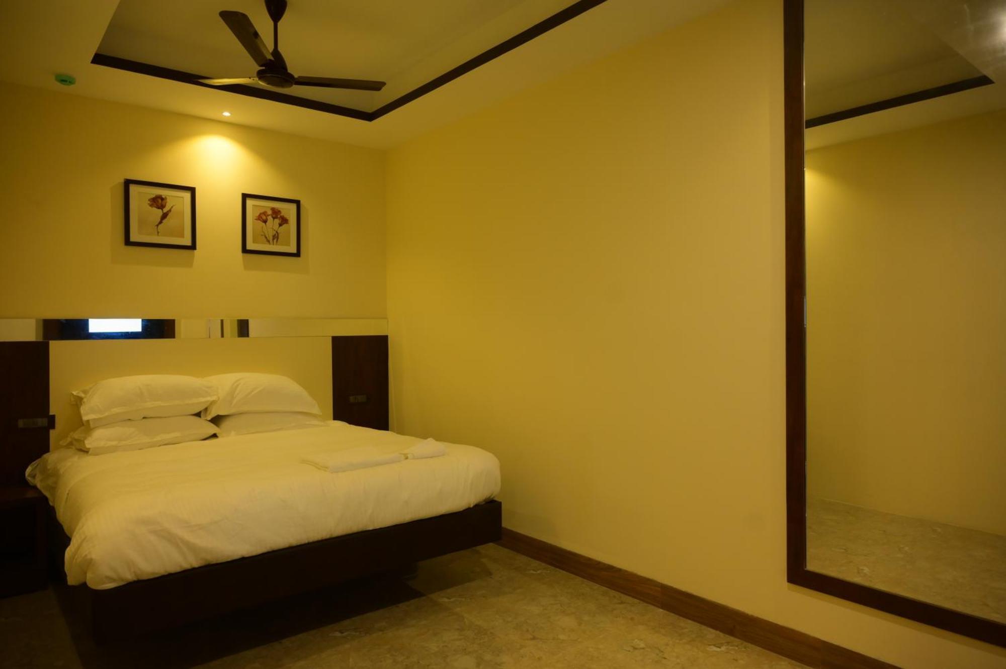 La Grande Suite Karaikal Buitenkant foto